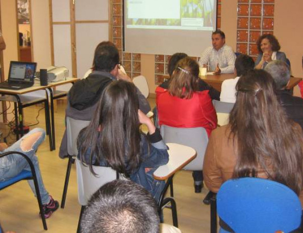 Los alumnos del Currículo Adaptado en Aula Externa y del Aula de Atención a la Diversidad de Cantabria celebran el fin de curso