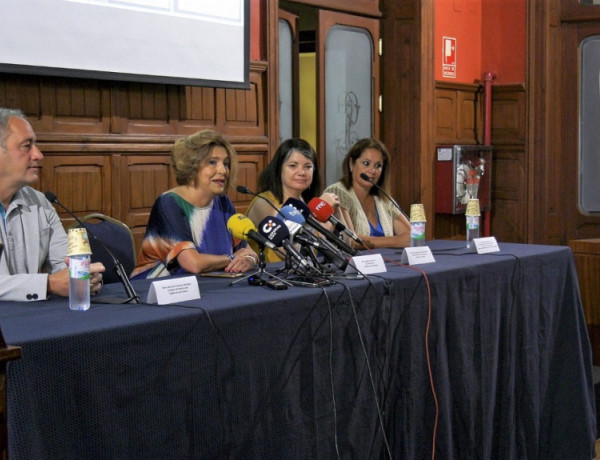 Francisco Castellano, Reyes Martel, Iratxe Serrano y Elena Espino