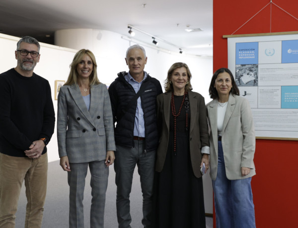 Matías González, Pilar Torres, Jesús Teruel, Mª Luisa Lozano y Raquel Jiménez, en la inauguración