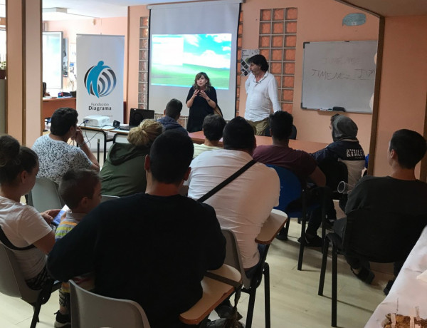 Los jóvenes del Programa de Inclusión Educativa de Cantabria participan en el acto de clausura del curso académico. Fundación Diagrama. Cantabria 2018.