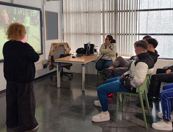 Charla de Assido en Las Moreras