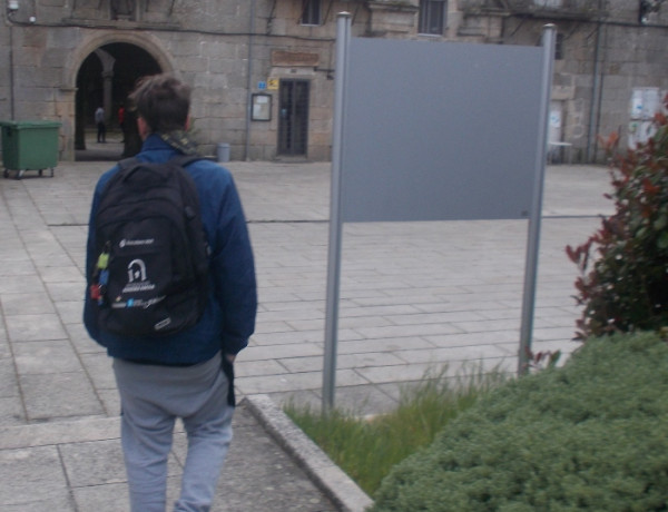 Las personas atendidas en el centro ‘Montefiz’ de Ourense participan en una actividad de ocio y tiempo libre positivo en la Ribeira Sacra