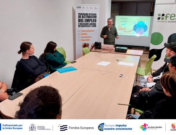 Taller de autoempleo del programa FENDE