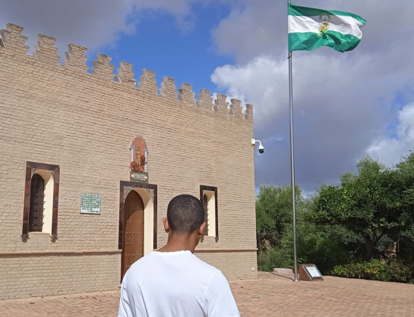 Un menor atendido en el centro ‘El Limonar’ de Alcalá de Guadaíra conoce la historia y cultura andaluza visitando la casa de Blas Infante