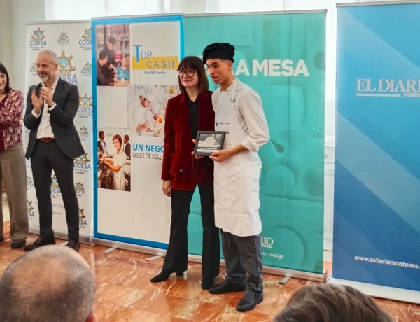 Marouan El Khattabi recoge el reconocimiento como chef repostero