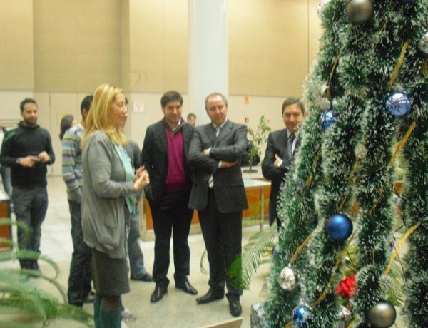 Inaugurados en la Ciudad de la Justicia de Valencia, el Belén y el arbol de Navidad realizados por los jóvenes de los Centros “Pi  i Margall” y “Mariano Ribera”