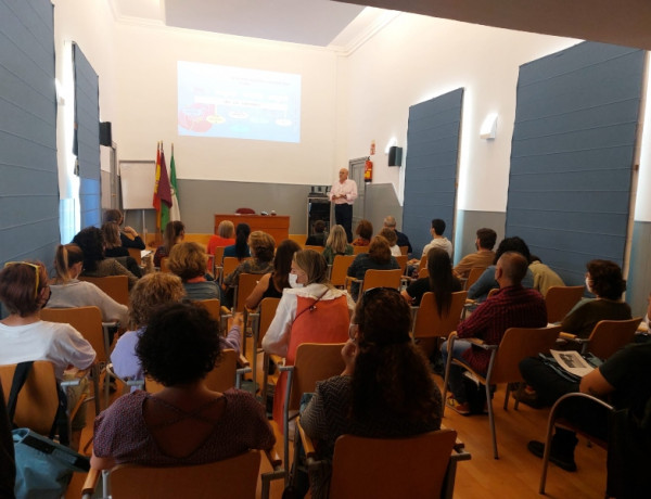 Profesionales del Servicio Integral de Medio Abierto de Málaga completan un curso de formación sobre el ámbito de las adicciones. Fundación Diagrama. Andalucía 2022