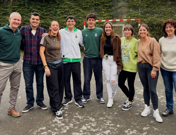 Foto de grupo de la visita