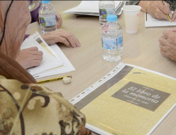Taller de 'El libro de la memoria'. Centro 'San Juan de Ávila'.