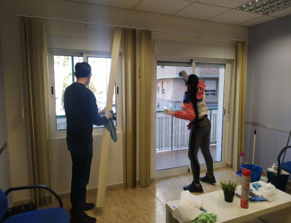 Un total de 15 personas se forman en Técnicas de Limpieza a través del programa de inserción sociolaboral ‘Impulso’ de Murcia. Fundación Diagrama. Murcia 2020.