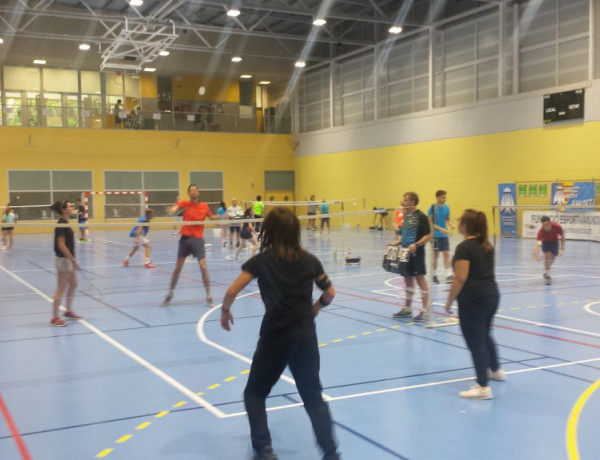 Los menores atendidos en el centro ‘Pi i Margall’ de Burjassot asisten al V Torneo Ciudad de Valencia de Bádminton. Fundación Diagrama. Comunidad Valenciana 2018.