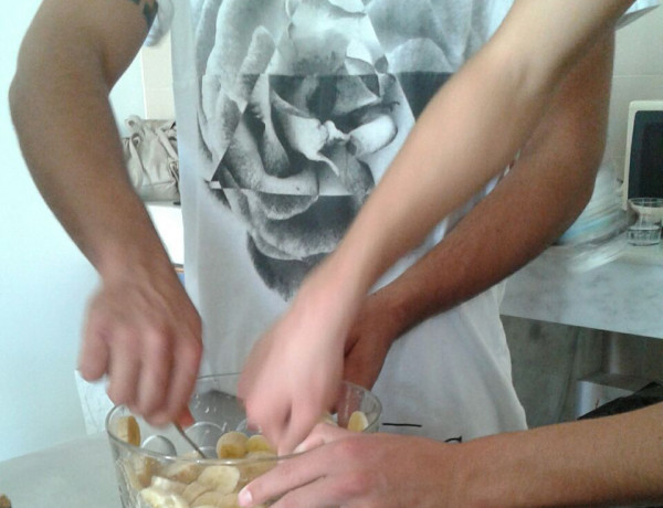 Curso cocina vegetariana. Menores del centro 'Odiel' Huelva. Fundación Diagrama