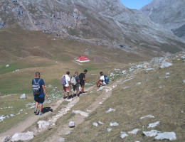 Los menores del centro de acogida ‘El Acebo’ de Santander participan en actividades de verano centradas en la naturaleza y la cultura cántabra