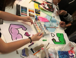 Jóvenes atendidos en varios centros de Fundación Diagrama en las Islas Baleares realizan actividades de concienciación y prevención sobre el COVID-19. 2020