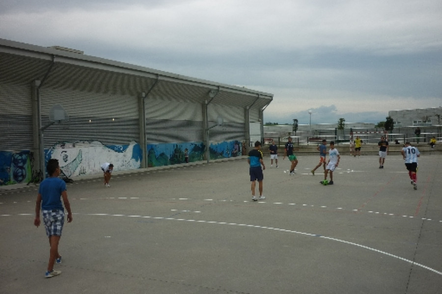 El centro de acogida ‘El Acebo’ de Cantabria organiza una jornada deportiva con participación de menores y educadores