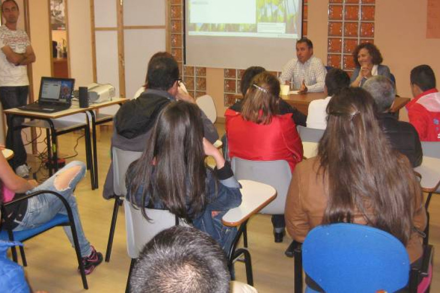 Los alumnos del Currículo Adaptado en Aula Externa y del Aula de Atención a la Diversidad de Cantabria celebran el fin de curso