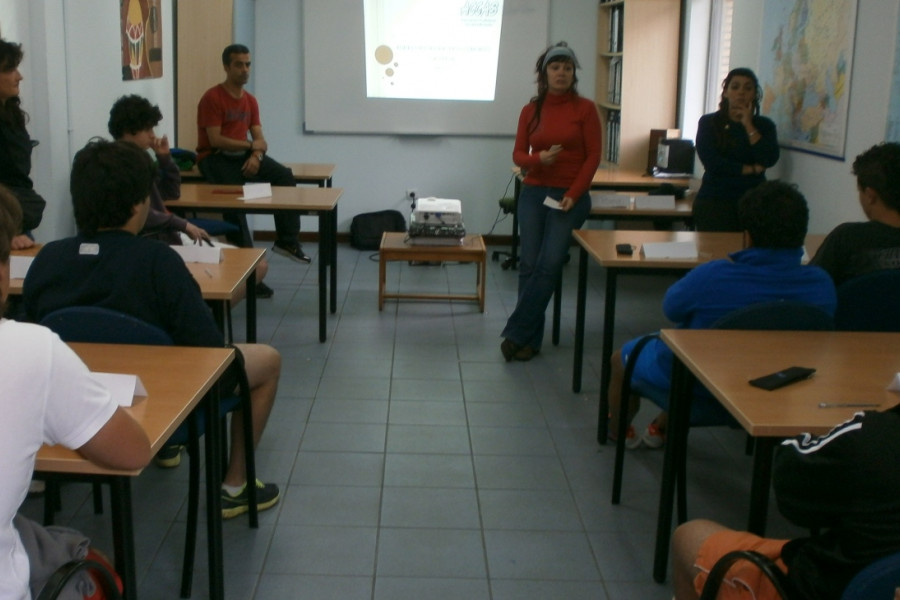 La asociación ACCAS colabora en un taller afectivo-relacional para los jóvenes del Centro Socioeducativo Juvenil de Cantabria