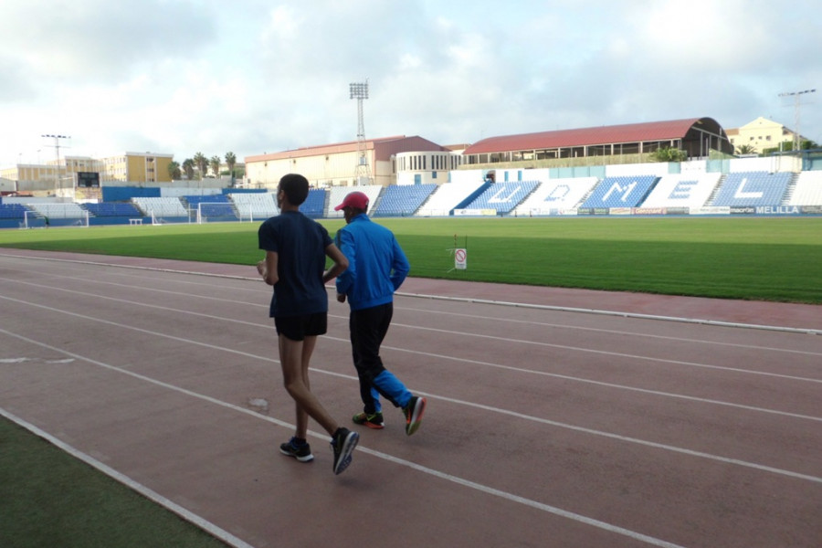 Menor de Ciudad de Melilla ficha por el Club Running Team. Fundación Diagrama. 