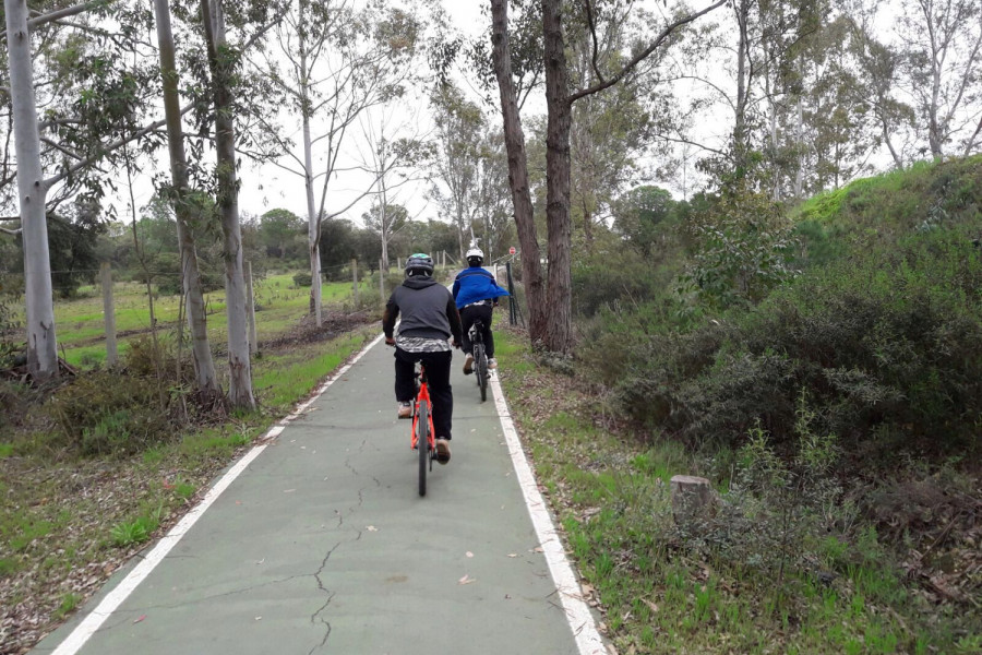 Ruta en bicicleta. Menores del centro 'Odiel' Huelva. Fundación Diagrama.