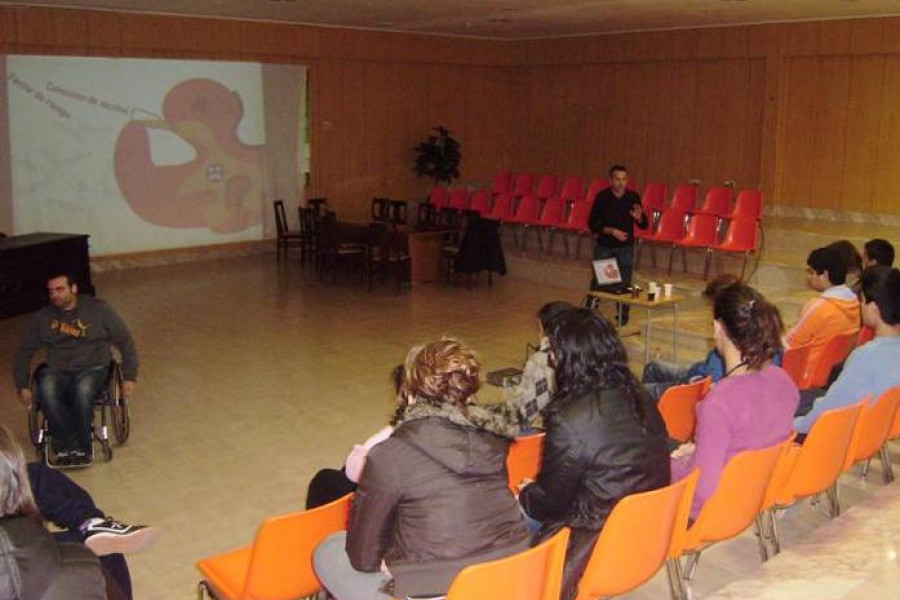 Educación vial y prevención de accidentes para los menores del Centro Reeducativo “Mariano Ribera”.