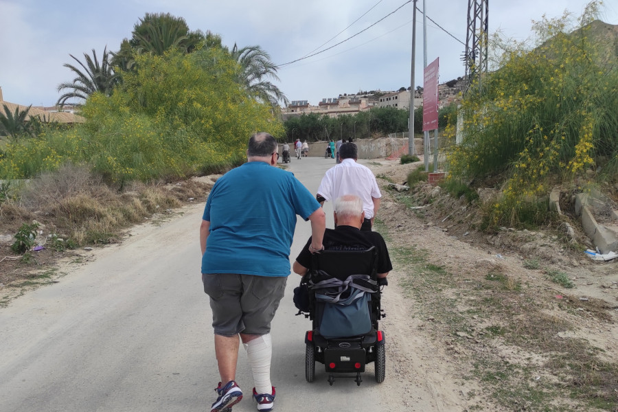 Día Mundial del paseo en residencia 'Altavida'