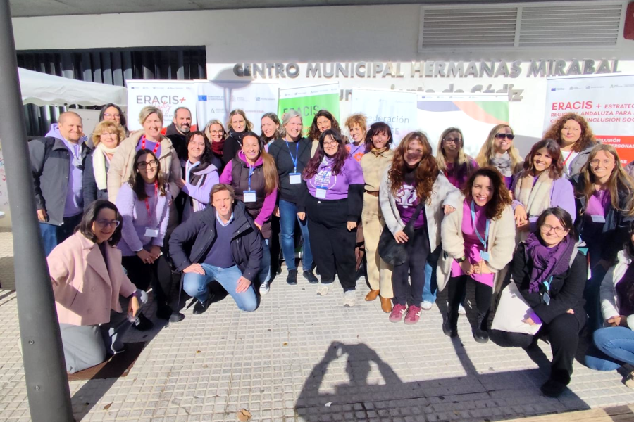 El Programa ERACIS participa en una jornada a favor del 25N