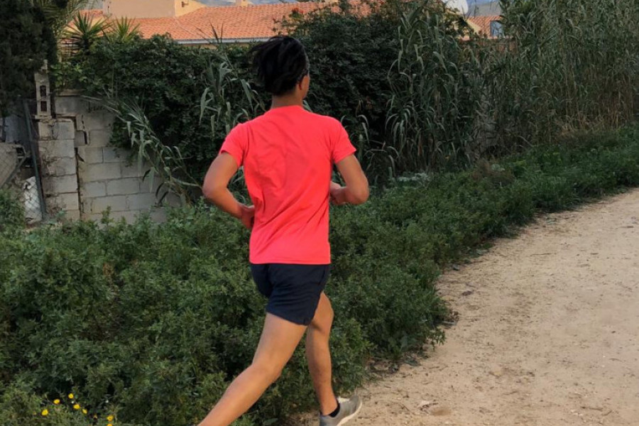 Un grupo de jóvenes atendidos en el centro de acogida ‘Lucentum’ de Alicante completa con éxito el IV Cross Don Bosco Salesianos El Campello 2020. Fundación Diagrama. Comunidad Valenciana 2020. 