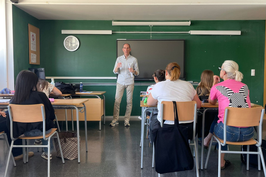 Charla en el IES Fray Ignacio Barrachina de Ibi