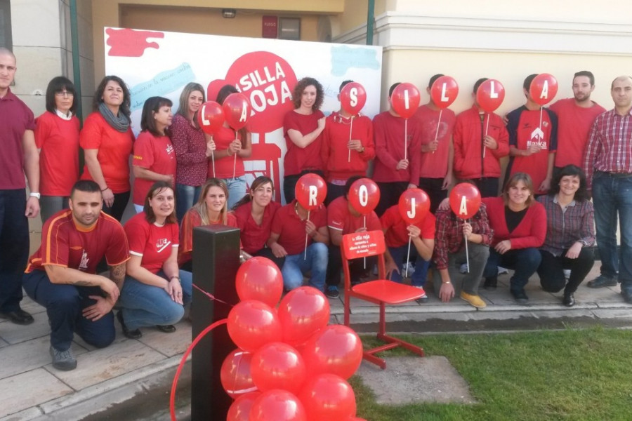 Los menores del centro ‘Virgen de Valvanera’ de Logroño participan en el programa de sensibilización social ‘La Silla Roja’ de la ONG Entreculturas