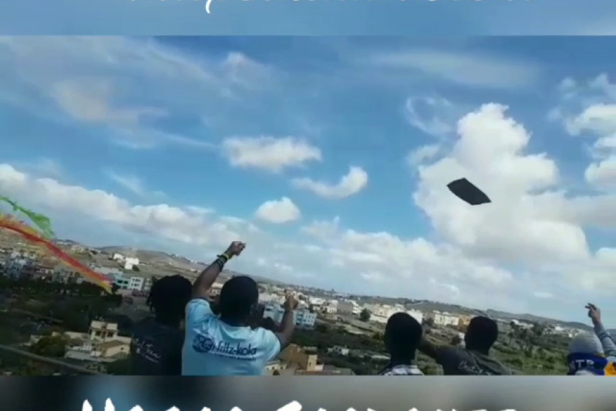 Los menores atendidos en el centro ‘Cardones’ de Las Palmas de Gran Canaria se suman a la iniciativa #AdoptaUnMaestro. Fundación Diagrama 2020.