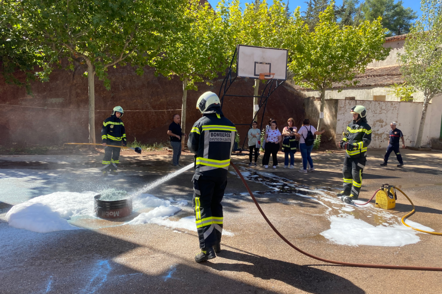 Profesionales Residencia Nuestra Señora de Cortes en Curso Plan de Evacuación y Emergencias