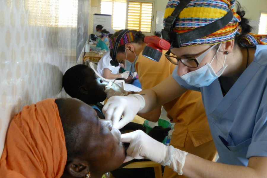 Colaboración con Dentistas Sin Fronteras en Senegal