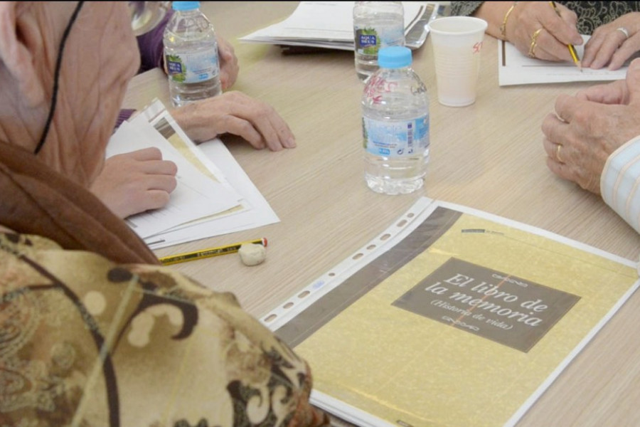 Taller de 'El libro de la memoria'. Centro 'San Juan de Ávila'.