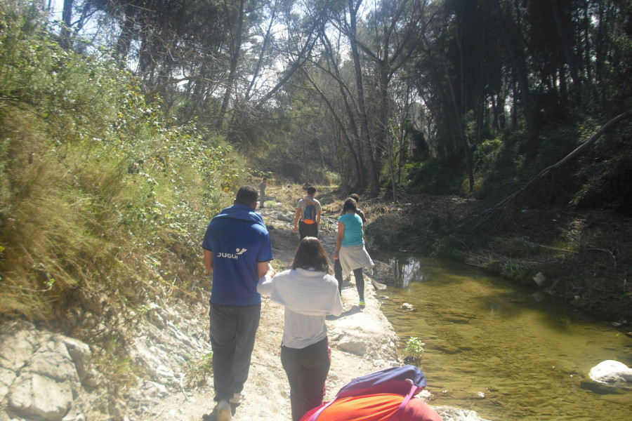 Actividad en el río Serpis.Centro 'Pi i Margall' (Burjassot). Fundación Diagrama