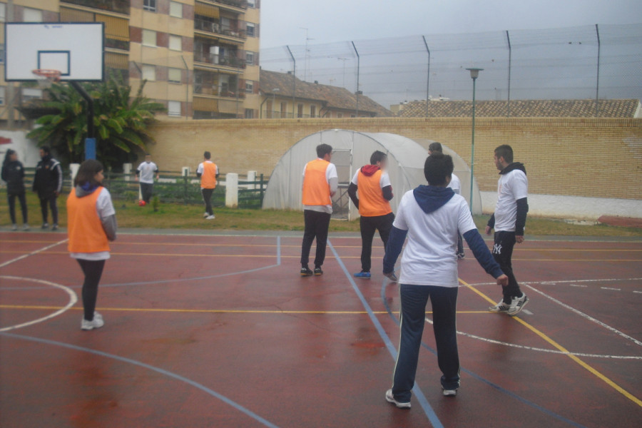 Actividades de Fundació Valencia C.F. en 'Pi i Margall'. Fundación Diagrama.