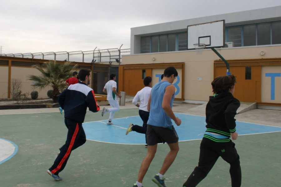 Los menores del centro ‘Las Lagunillas’ de Jaén participan en pruebas deportivas y culturales para celebrar el Día de Andalucía