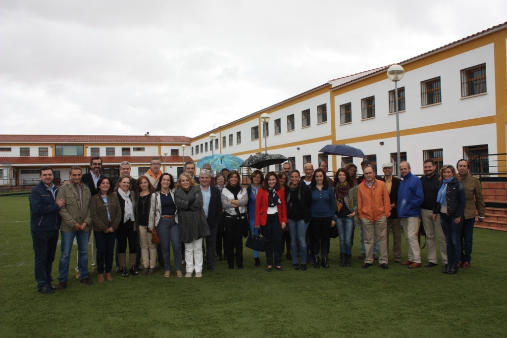 El equipo del centro 'La Cañada' de Fernán Caballero ...